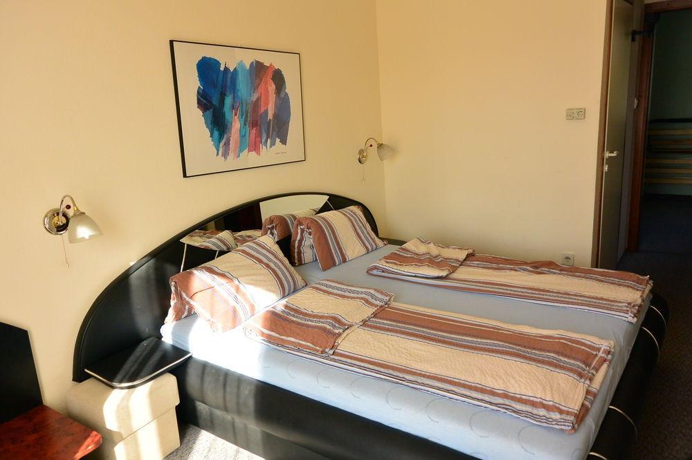 Belle Fleur Panzio Bed and Breakfast Budapest Exteriör bild