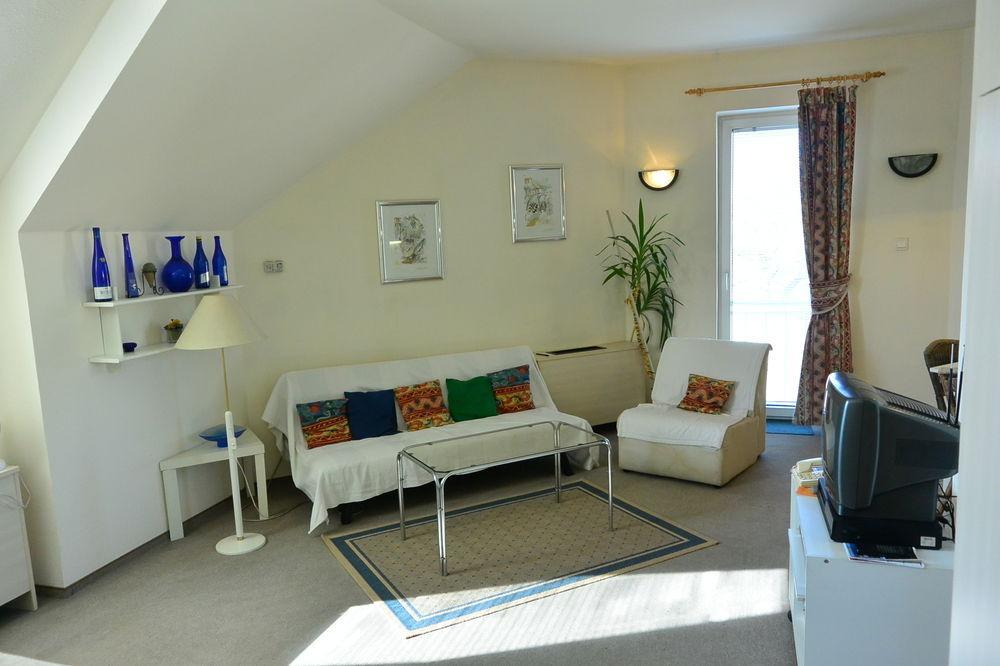 Belle Fleur Panzio Bed and Breakfast Budapest Exteriör bild