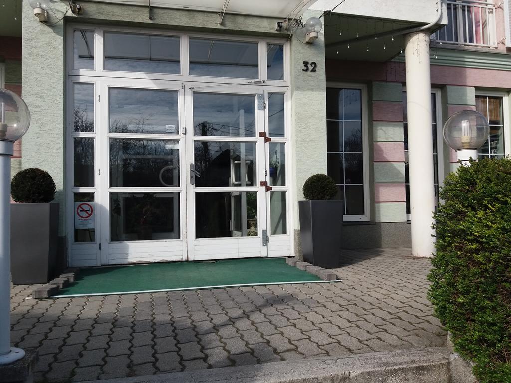 Belle Fleur Panzio Bed and Breakfast Budapest Exteriör bild